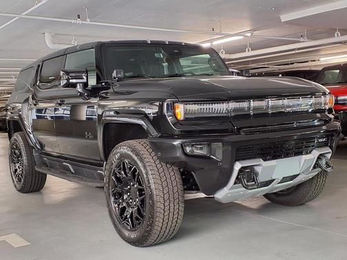 Void Black 2026 GMC HUMMER EV SUV 3X