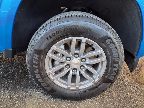 Glacier Blue Metallic 2023 Chevrolet Colorado LT