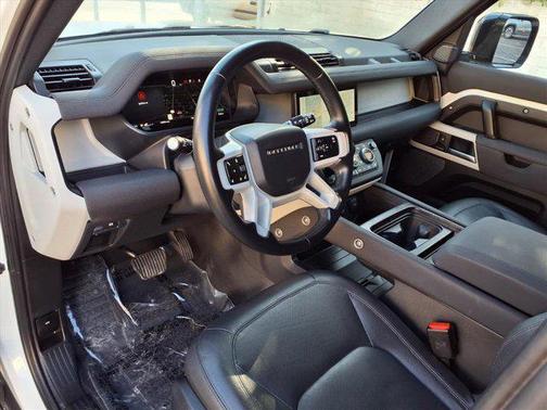 2023 Land Rover Defender 110 S