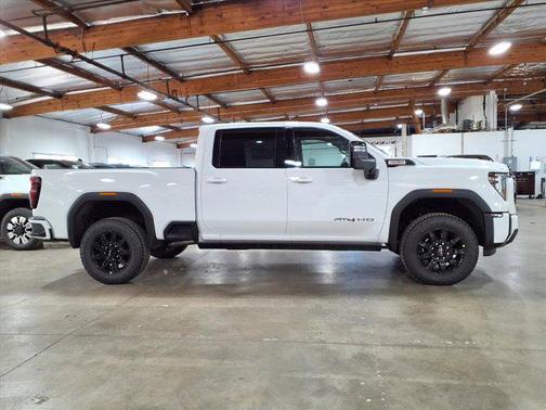 2026 GMC Sierra 3500 AT4