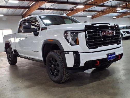 2026 GMC Sierra 3500 AT4