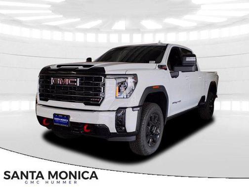 2025 GMC Sierra 2500 AT4