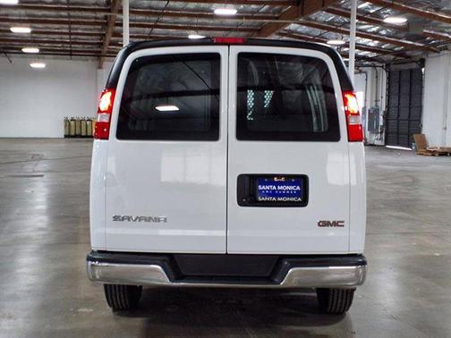 2023 GMC Savana 2500 Work Van