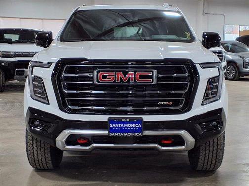 2026 GMC Yukon XL 4WD AT4