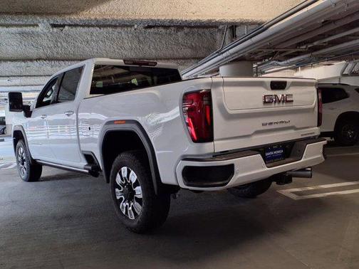 2025 GMC Sierra 2500 Denali