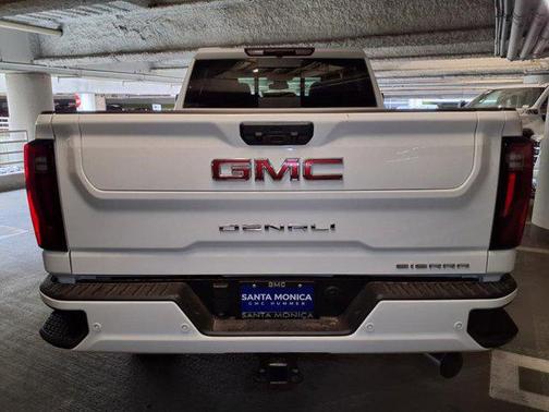 2025 GMC Sierra 2500 Denali