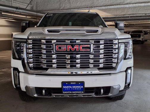 2025 GMC Sierra 2500 Denali
