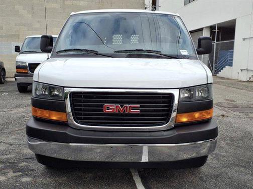2023 GMC Savana 2500 Work Van