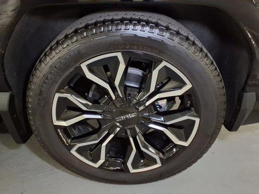 2025 GMC Sierra EV Max Range Denali