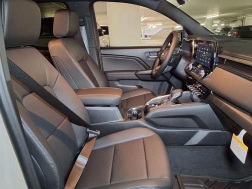 Coastal Dune 2026 GMC Canyon Elevation