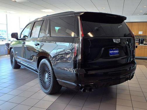 2023 Cadillac Escalade V-Series