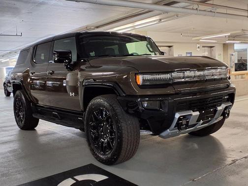 Deep Aurora Metallic (Dark Bronze) 2026 GMC HUMMER EV SUV 2X
