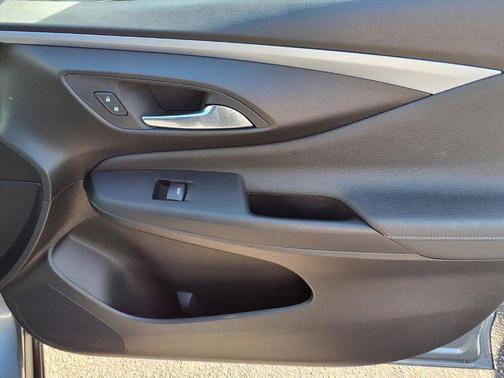 2024 Buick Envista Preferred FWD