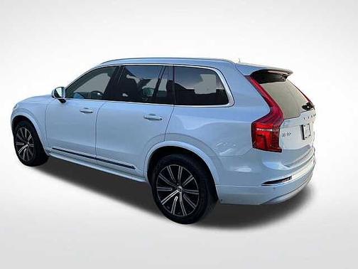 2022 Volvo XC90 T6 Inscription