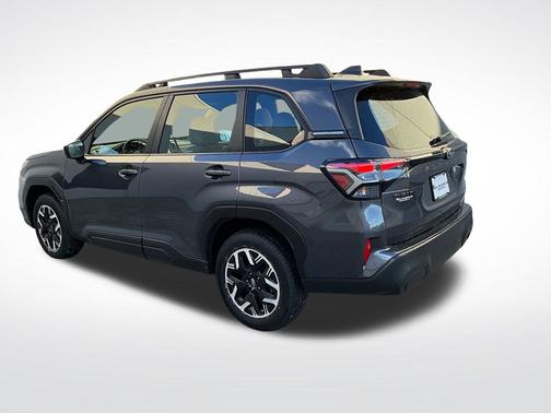 2025 Subaru Forester Base
