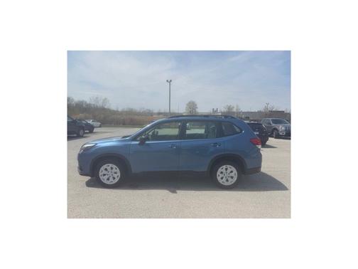 2022 Subaru Forester Base