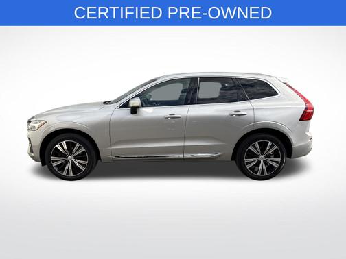 2022 Volvo XC60 B5 Inscription