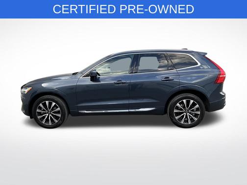 2023 Volvo XC60 B5 Plus Bright Theme