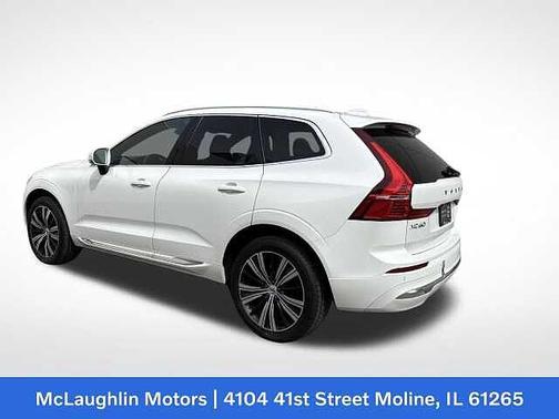 2022 Volvo XC60 B5 Inscription