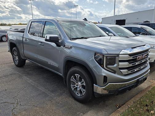 2023 GMC Sierra 1500 SLE