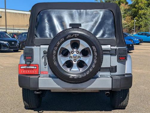 2016 Jeep Wrangler Unlimited Sahara