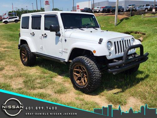 2017 Jeep Wrangler Unlimited Sahara