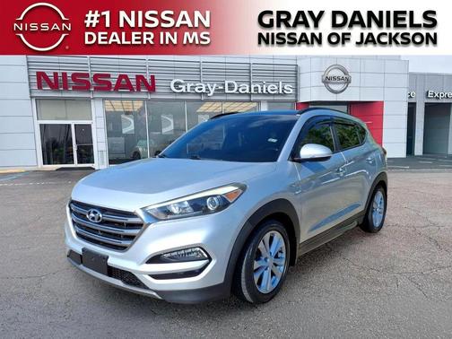Molten Silver 2016 Hyundai TUCSON Limited