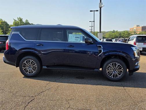 2025 Nissan Armada Platinum 2WD