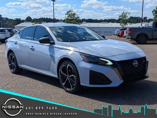2024 Nissan Altima SR Intelligent AWD