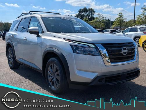2025 Nissan Pathfinder SV 4WD