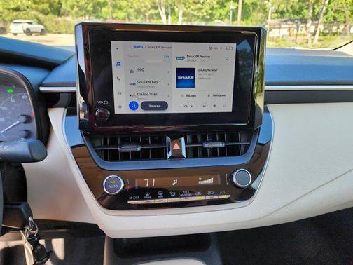 2024 Toyota Corolla Hybrid SE
