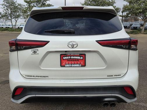 2021 Toyota Highlander XSE
