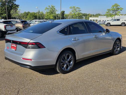 2024 Honda Accord EX 1.5T