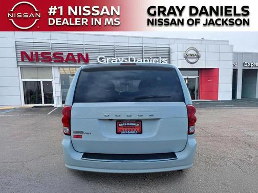 White Knuckle Clearcoat 2019 Dodge Grand Caravan SE