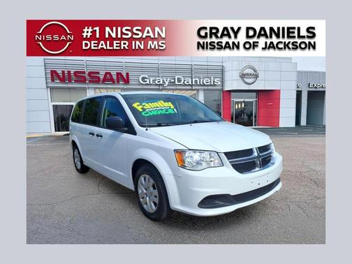 White Knuckle Clearcoat 2019 Dodge Grand Caravan SE