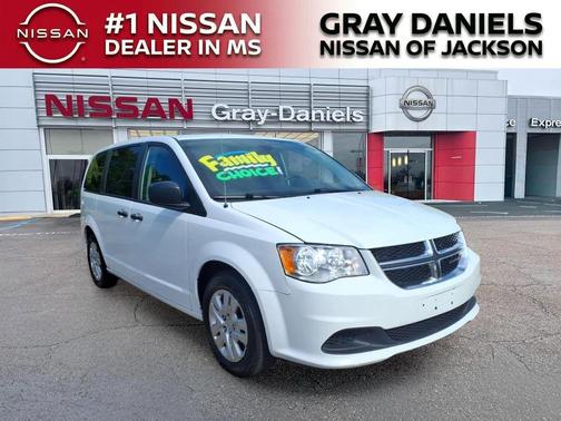 White Knuckle Clearcoat 2019 Dodge Grand Caravan SE