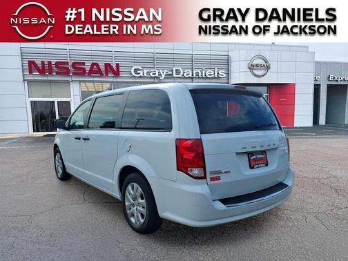 White Knuckle Clearcoat 2019 Dodge Grand Caravan SE