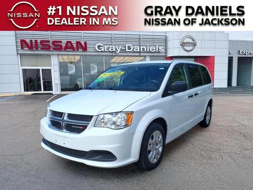 White Knuckle Clearcoat 2019 Dodge Grand Caravan SE