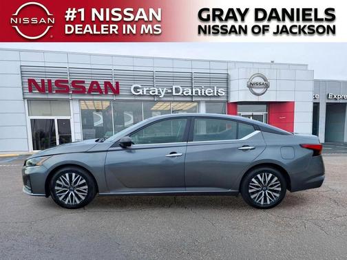 Gun Metallic 2024 Nissan Altima 2.5 SV