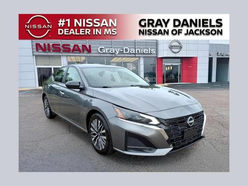 Gun Metallic 2024 Nissan Altima 2.5 SV