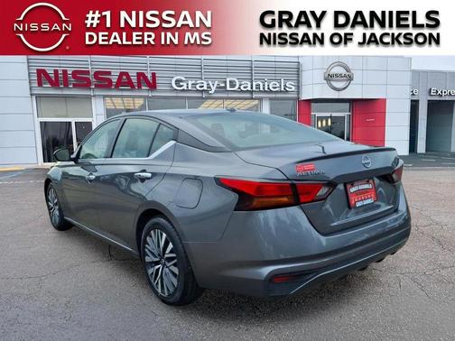 Gun Metallic 2024 Nissan Altima 2.5 SV