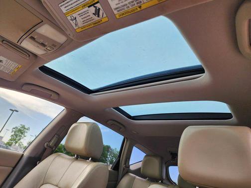 2011 Nissan Murano SL