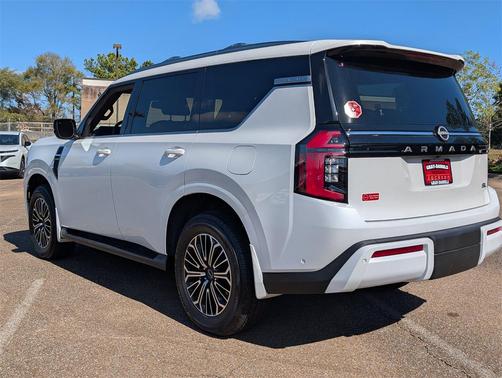 2026 Nissan Armada SL