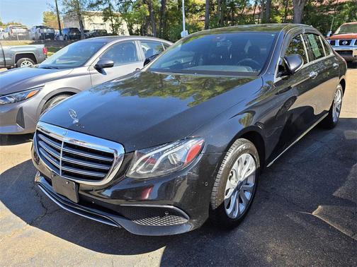 2017 Mercedes-Benz E-Class 4MATIC
