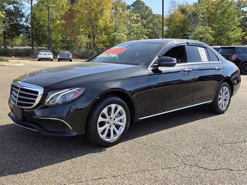 2017 Mercedes-Benz E-Class 4MATIC