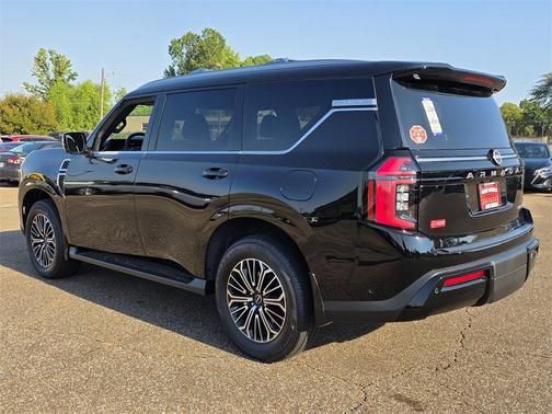 2025 Nissan Armada Platinum 2WD