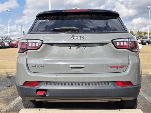 2024 Jeep Compass Trailhawk