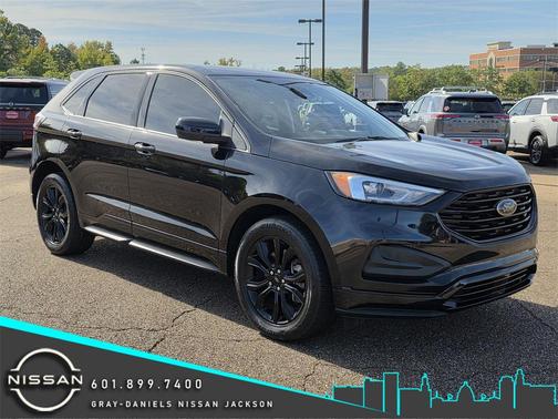 2022 Ford Edge SE