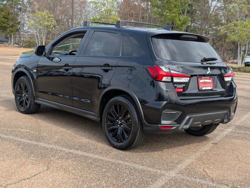 2022 Mitsubishi Outlander Sport 2.0 LE