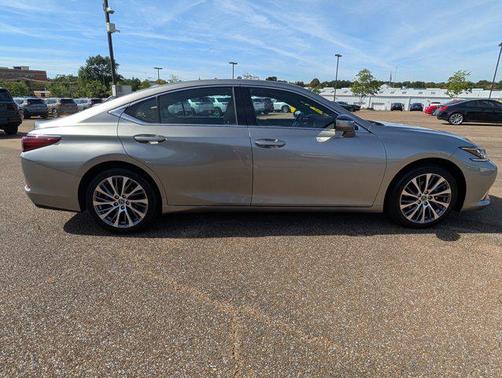 2019 Lexus ES 350 Luxury